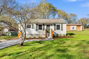 113 Guthrie Ave, Belton, SC 29627 - Photo 2