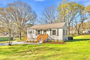 113 Guthrie Ave, Belton, SC 29627 - Photo 2