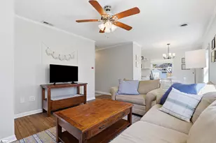 110 E Decatur St, Greenville, SC 29617 - Photo 4