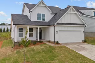 1024 Horse Whisper Run, Landrum, SC 29356 - Photo 2
