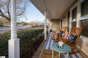 209 Deer Run Ct, Spartanburg, SC 29303 - Photo 2