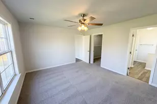 2 Ames Ct, Taylors, SC 29687 - Photo 4