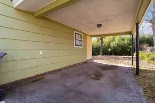 110 Chester St, Spartanburg, SC 29301 - Photo 16