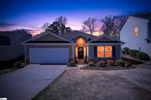 920 Medora Dr, Greer, SC 29650 - Photo 38