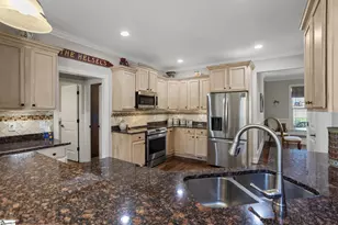 209 Scenic River Way, Taylors, SC 29687 - Photo 14