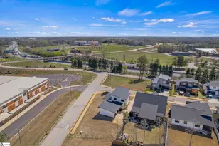 8 Village Crest Dr, Greenville, SC 29607 - Photo 46