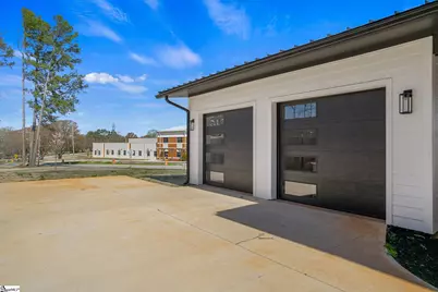 8 Village Crest Drive, Greenville, SC 29607 - Photo 40