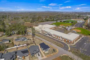 8 Village Crest Dr, Greenville, SC 29607 - Photo 48