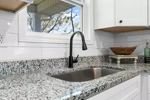 13 Bigby St, Greenville, SC 29607 - Photo 16