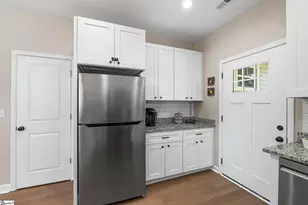 13 Bigby St, Greenville, SC 29607 - Photo 14