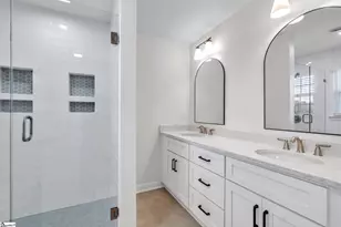 28 Isbell Ln, Greenville, SC 29607 - Photo 20