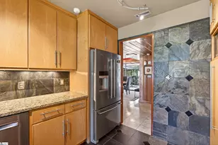 801 McDaniel Ave, Greenville, SC 29605 - Photo 16