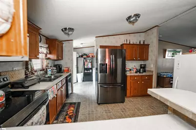 2 Raisinwood Drive, Simpsonville, SC 29681 - Photo 4