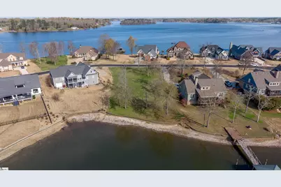 128 Gardenia Drive, Ninety Six, SC 29666 - Photo 2