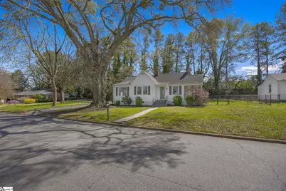 310 Moultrie Square, Anderson, SC 29621 - Photo 2
