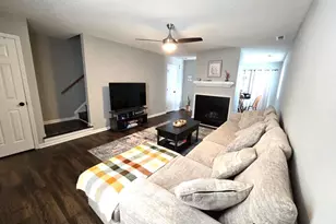 2 Allenwood Ln, Greer, SC 29650 - Photo 2