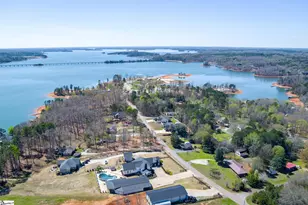 1512 Asbury Park Rd, Anderson, SC 29625 - Photo 10