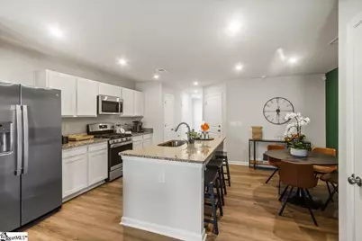 1289 Forestbrook Lane, Spartanburg, SC 29303 - Photo 6