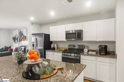 1287 Forestbrook Lane, Spartanburg, SC 29303 - Photo 2