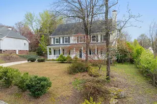 9 Black Knob Ct, Greenville, SC 29609 - Photo 2