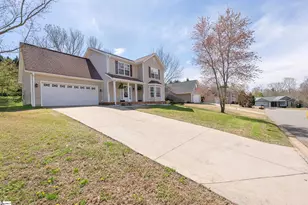 39 Perkins Ct, Greer, SC 29651 - Photo 1