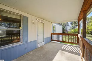 309 Scarlett Ct, Laurens, SC 29360 - Photo 2