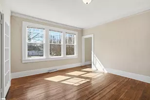 202 S 5th St, Easley, SC 29640 - Photo 10