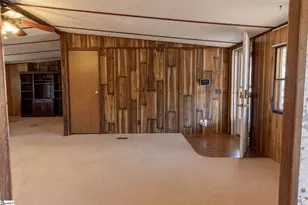 118 Wellington Rd, Wellford, SC 29385 - Photo 6