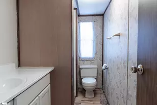 118 Wellington Rd, Wellford, SC 29385 - Photo 18