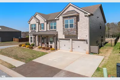601 Briar Thistle Court, Simpsonville, SC 29860 - Photo 2
