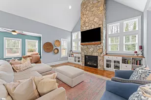 44 Primrose Ln, Greenville, SC 29607 - Photo 4