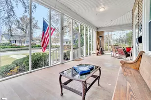 203 S Adair St, Clinton, SC 29325 - Photo 2