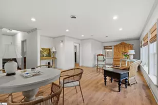 6 Broadmoor Dr, Greenville, SC 29615 - Photo 32