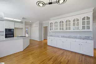 8 Sneed Dr, Taylors, SC 29687 - Photo 10