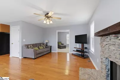 185 Commodore Drive, Duncan, SC 29334 - Photo 26