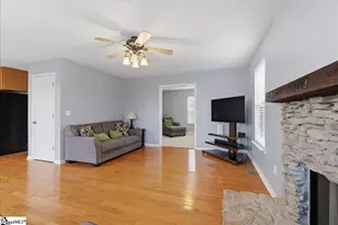 185 Commodore Dr, Duncan, SC 29334 - Photo 26