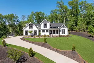 110 Royal Oaks Dr, Anderson, SC 29625 - Photo 2