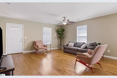 207 Ridgeway Drive, Greenville, SC 29607 - Photo 4