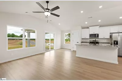 442 West Claywalk Way, Woodruff, SC 29388 - Photo 6