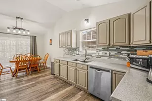 502 Pleasant Green Dr, Inman, SC 29349 - Photo 10