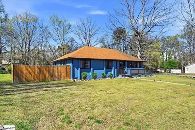 219 Seven Oaks Lane, Spartanburg, SC 29301 - Photo 2