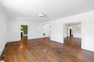 838 S Harper St, Laurens, SC 29360 - Photo 10