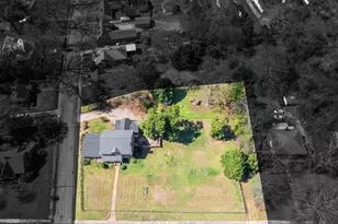 838 S Harper St, Laurens, SC 29360 - Photo 6