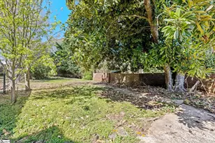 838 S Harper St, Laurens, SC 29360 - Photo 40