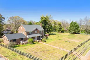 838 S Harper St, Laurens, SC 29360 - Photo 6