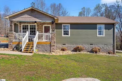 450 Lindsey Lake Road, Travelers Rest, SC 29690 - Photo 2