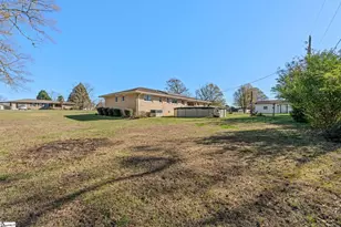 202 Park Rd, Belton, SC 29627 - Photo 36