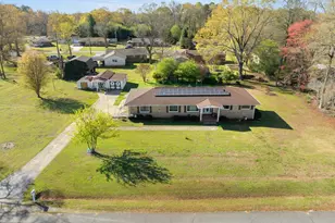 202 Park Rd, Belton, SC 29627 - Photo 6