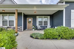 7 Judge Looper Ct, Travelers Rest, SC 29690 - Photo 4