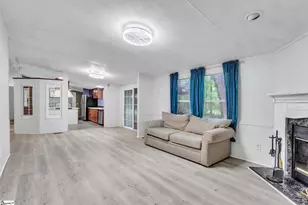 109 Lakeside Dr, Taylors, SC 29687 - Photo 18